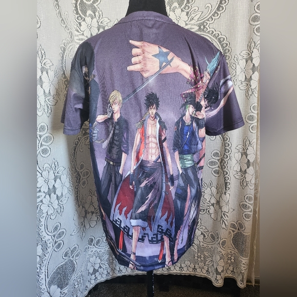 💲Anime Tee - One Piece Graphic Tee - XL - Picture 4 of 10